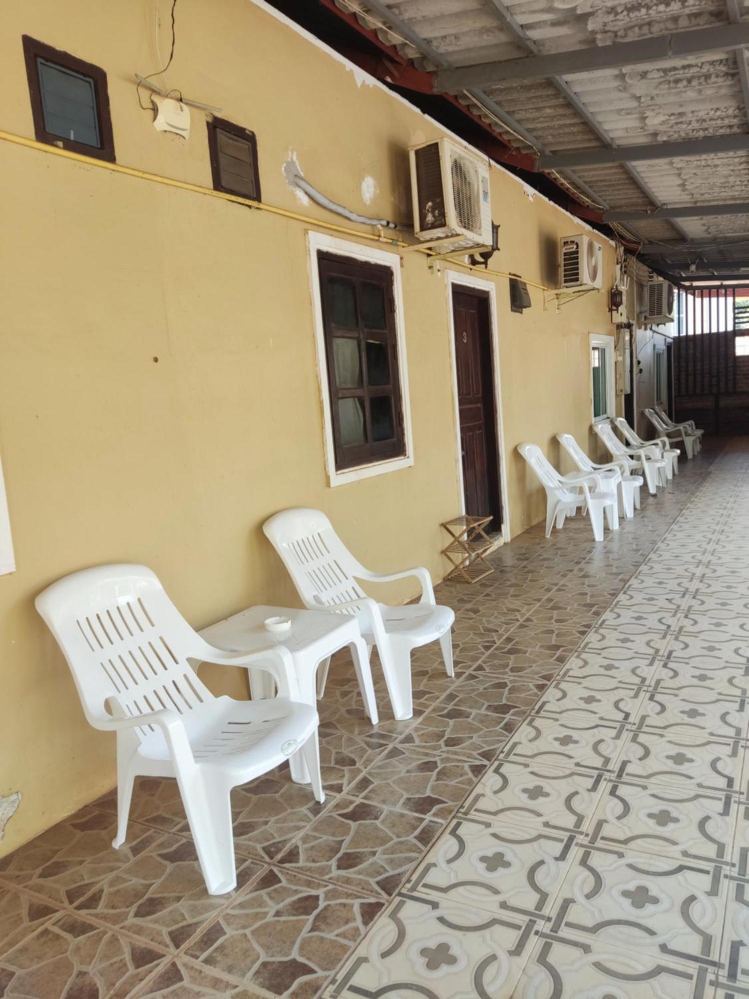 Erawan Guesthouse Pakxe Eksteriør billede