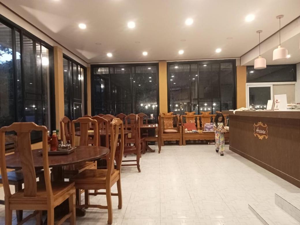 Erawan Guesthouse Pakxe Eksteriør billede